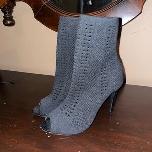 Knit boots
